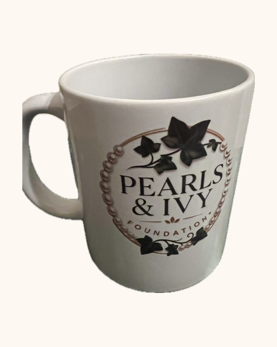 White ceramic coffee mug with Pearls & Ivy crest